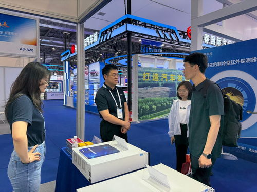 智測(cè)未來(lái)，光啟新程——信而泰亮相2025長(zhǎng)春光博會(huì)，共探光通信測(cè)試前沿