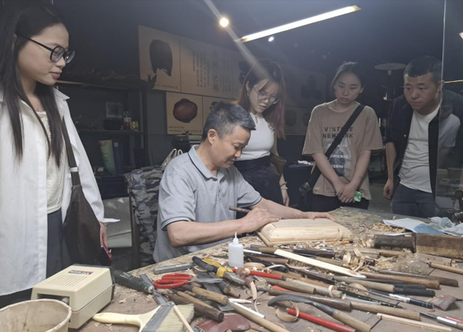 數字浪潮涌動，非遺煥發新生 長江大學團隊探索傳承新路徑